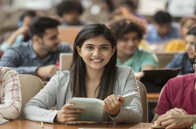 ఇక ఏడాదిలోనే టీచర్ అవ్వొచ్చు! బి.ఎడ్ విషయంలో మారిన 10 ఏళ్ల నాటి నిబంధన