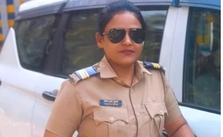 షాకింగ్ న్యూస్: “నన్ను కాపాడండి…” అని వేడుకున్న యువతి పట్ల మహిళా కానిస్టేబుల్ నీచమైన చర్య!