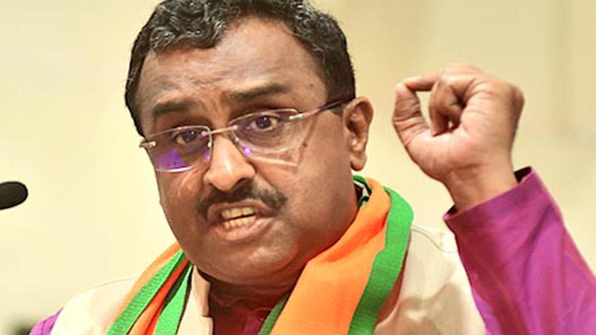 రామ్ మాధవ్ విశ్లేషణ: ప్రధాని మోదీపై రాహుల్ గాంధీ దాడులు, భారత్-అమెరికా ఒప్పందం.. ప్రతిపక్ష నేత స్థాయిని దిగజార్చుతున్నాయి
