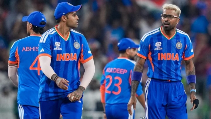 IND vs PAK: కుల్దీప్ యాదవ్‌పై సూర్యకుమార్ యాదవ్ ఎందుకు కళ్లు ఉరిమారు? హార్దిక్ పాండ్యా కోపానికి కారణం ఏంటి?