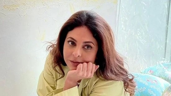 బరువు తగ్గడానికి ‘నో కార్బ్ డైట్’ను 3 నెలలకే వదిలేసిన షెఫాలీ షా: మీరు కూడా ఎందుకు మానేయాలో తెలుసుకోండి