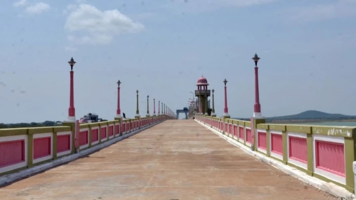 27 హెయిర్పిన్ బెండ్లు.. ఏనుగులు-పులులతో నిండిన పర్యాటక ప్రాంతం.. థ్రిల్లింగ్ అనుభవం కోసం ఇక్కడికి వెళ్లండి!