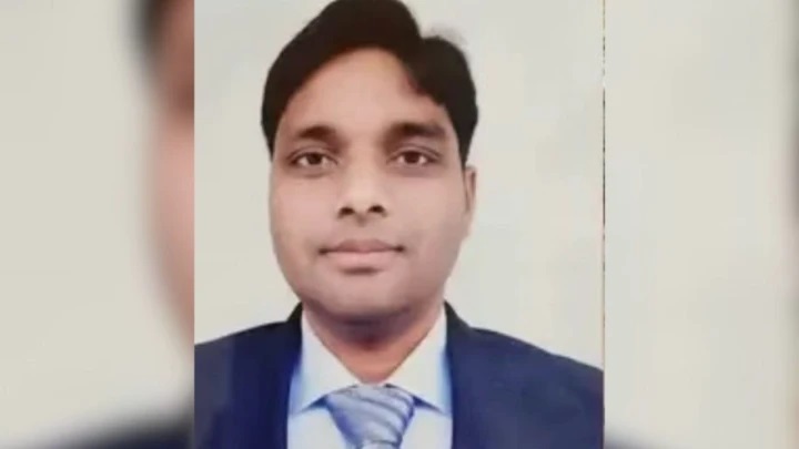 వేర్వేరు పేర్లతో రెండుసార్లు మెట్రిక్యులేషన్ పరీక్ష.. 21 ఏళ్ల తర్వాత బయటపడ్డ బాగోతం; సుపాల్ CO ప్రిన్స్ రాజ్ బర్తరఫ్!