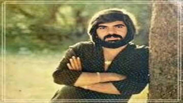 టీ. రాజేందర్ కృతజ్ఞత: “ఆకలితో ఉన్నప్పుడు అన్నం పెట్టినవాడిని మర్చిపోను!” – వేదికపై గర్జించిన టి.ఆర్! ఆ ‘మాస్’ నటుడు ఎవరో తెలుసా?!