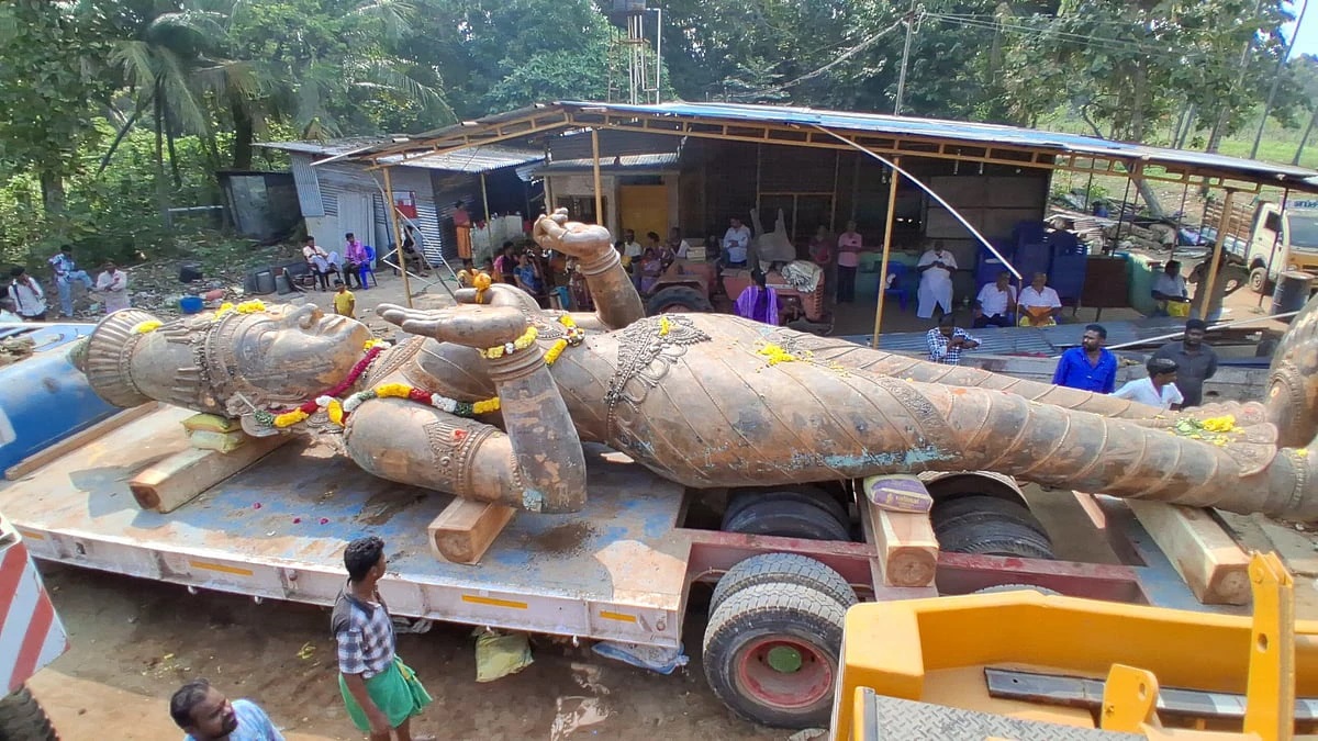 ‘5 ఏళ్ల శ్రమ, 65 టన్నుల బరువు, రూ.10 కోట్ల విలువ’ – కుంభకోణం శిల్పశాలలో రూపుదిద్దుకున్న ఆదిపరాశక్తి విగ్రహం!