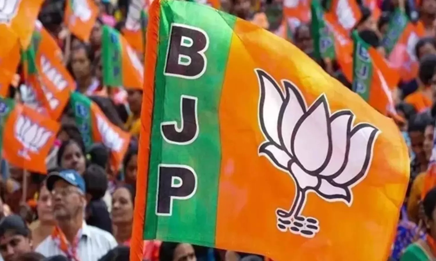బీజేపీ పతనానికి అసలు కథ ఎవరు రాస్తున్నారు? సొంత ‘విభీషణుల’ వల్లే బీజేపీ దెబ్బతింటోందా?