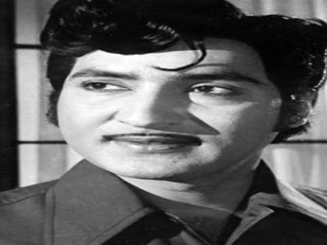 ఆ నటుడు ఆశ వదులుకున్నాడు, కానీ ఒక సినిమా అతని అదృష్టాన్ని మార్చేసింది; అతను రొమాంటిక్ స్టార్ అయ్యాడు కానీ ‘ముద్దులు పెట్టుకోకూడదనే నియమాన్ని’ పాటించాడు.