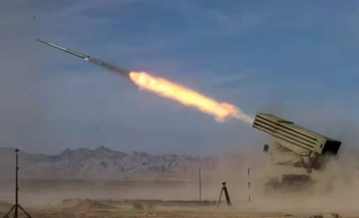 ఐరన్ డోమ్ కూడా విఫలం! ఇరాన్ బాలిస్టిక్ మిస్సైల్ ‘ఫతా-2’ యుద్ధ గమనాన్ని ఎలా మార్చేసింది?