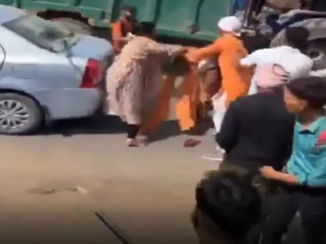 సాధువుగా మారి 15 ఏళ్ల తర్వాత ఇంటికి వచ్చిన సాఫ్ట్వేర్ ఇంజనీర్: మథురలో చూడగానే చీపురుతో బాదిన భార్య, మరికొందరి దెబ్బలు!