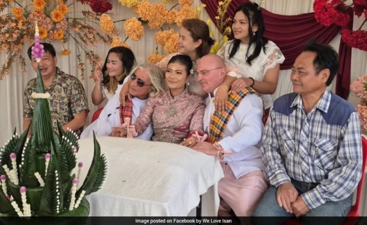 ఒకే వేడుకలో ఇద్దరు ఆస్ట్రియా వ్యక్తులను పెళ్లాడిన 37 ఏళ్ల థాయ్ మహిళ.. వైరల్ అవుతున్న ఫోటోలు!