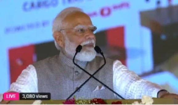 నోయిడా అంతర్జాతీయ విమానాశ్రయాన్ని ప్రారంభించిన ప్రధాని మోదీ; ఢిల్లీ ఐజీఐపై తగ్గనున్న భారం!