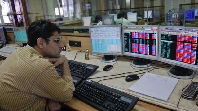 ఇరాన్-అమెరికా యుద్ధం దెబ్బ: కుప్పకూలిన షేర్ మార్కెట్; పతనానికి 4 ప్రధాన కారణాలు ఇవే!