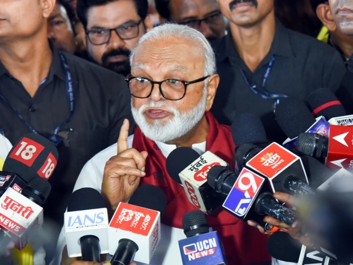 బాల్ థాకరేను అరెస్టు చేసి “మాతోశ్రీ”నే జైలుగా మార్చాలని ప్లాన్ చేశారు!