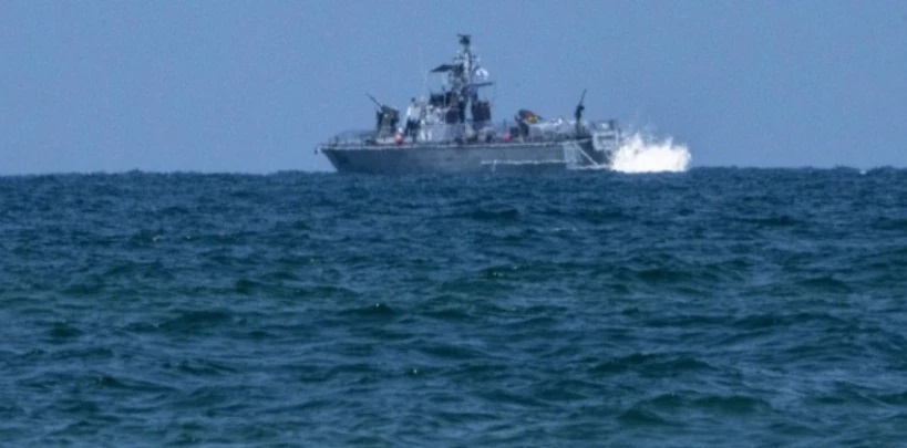 శ్రీలంక తీరంలో ఇరాన్ యుద్ధనౌక ‘ఐరిస్ దేనా’పై దాడి; 101 మంది గల్లంతు