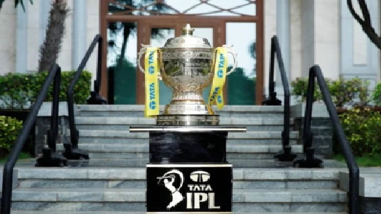 IPL 2026 షెడ్యూల్ విడుదల: మార్చి 28న RCB vs SRH మధ్య తొలి పోరు! పూర్తి వివరాలు, తేదీలు మరియు సమయాలు ఇవే..