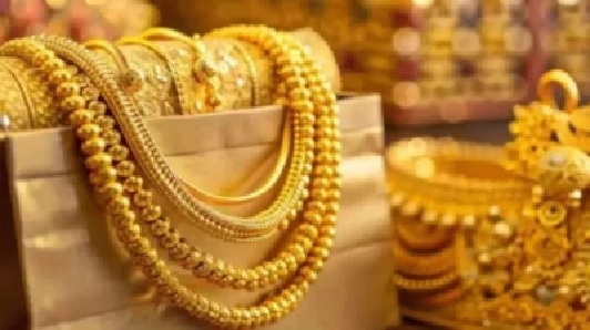 మంచి రోజులు వచ్చాయి, భారీగా తగ్గిన బంగారం ధర; ఒక్క రోజే 10 గ్రాములపై ఎంత తగ్గిందంటే? తాజా ధరలు ఇవే!