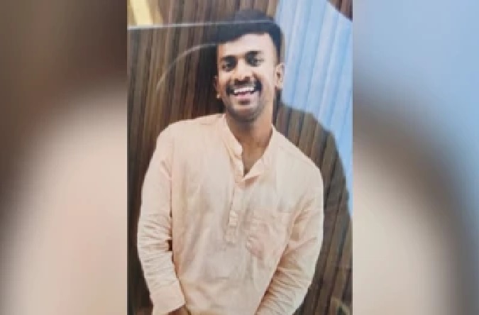 ‘వెస్ట్రన్ స్టైల్’లో ప్రపోజ్ చేస్తానంటూ కిరాతకం: చేతులు కట్టేసి ప్రియుడిని తగులబెట్టిన యువతి.. బెంగళూరును వణికించిన ఘటన!