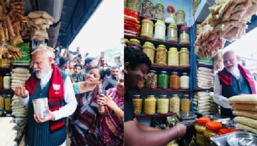 బెంగాల్లో ‘ఝాల్మురి’ ఆస్వాదించిన ప్రధాని మోదీ; “ఉల్లిపాయలు తింటారా?” అని అడిగిన దుకాణదారుడు.. వీడియో వైరల్!