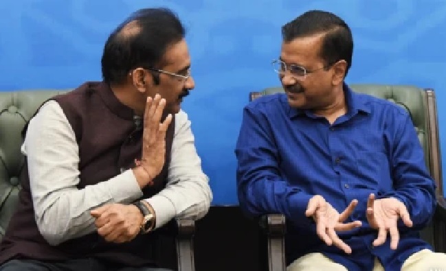ఆప్ ఎంపీ నివాసంలో ఏడాది పాటు ఉన్న అరవింద్ కేజ్రీవాల్.. ఆయన ఇల్లు మారిన కొద్ది గంటల్లోనే పార్టీకి ఎంపీ రాజీనామా