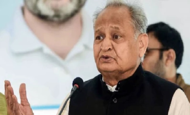 ఆప్‌లో తిరుగుబాటు వేళ అశోక్ గెహ్లాట్ ఆవేదన.. ‘నాకు మరియు సచిన్ పైలట్‌కు మధ్య…’