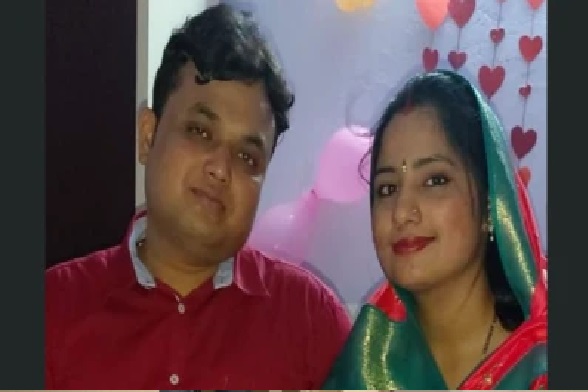 కుటుంబ కలహాలతో విసిగిపోయిన ఉపాధ్యాయ దంపతుల ఆత్మహత్య: ఆగ్రాలో భార్య, లక్నోలో భర్త ఆత్మహత్య