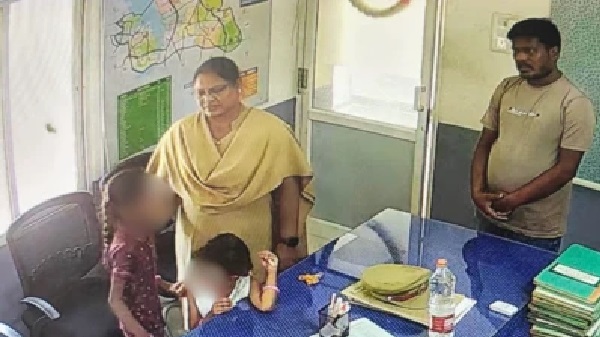 కౌన్సెలింగ్‌కు వచ్చి.. కన్నబిడ్డలను పోలీస్ స్టేషన్‌లోనే వదిలి వెళ్లిన తల్లిదండ్రులు! చివరకు బామ్మ చెంతకు చేరిన చిన్నారులు