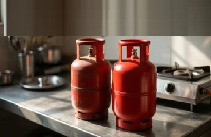 LPG సిలిండర్ కొత్త నిబంధనలు: రేపటి నుండి గ్యాస్ బుకింగ్ ప్రక్రియ మారబోతోంది, మీకు తెలుసా?