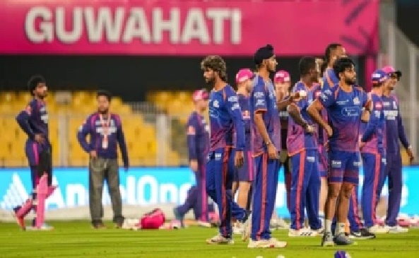 గౌహతిలో అమీతుమీ: అజేయ రాజస్థాన్‌ను ముంబై అడ్డుకుంటుందా? హార్దిక్ పాండ్యా రీ-ఎంట్రీతో పోరు రసవత్తరం!