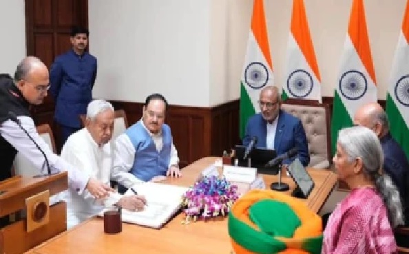 ఢిల్లీ పీఠంపై నితీష్ కన్ను? మోదీకి ‘చుక్కలు’ చూపించడానికే వెళ్లారా! విపక్ష ఎమ్మెల్యే సంచలన వ్యాఖ్యలు!