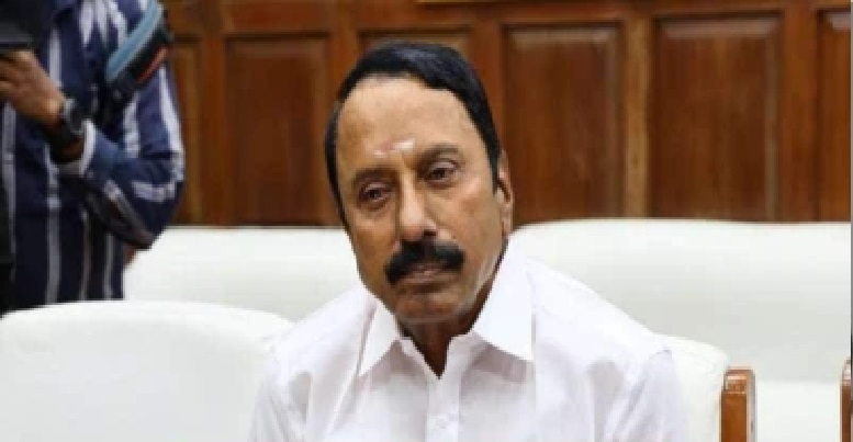 తమిళ రాజకీయాల్లో పెను సంచలనం! ‘విజయ్ పార్టీలో చేరి తప్పు చేశా’.. తవెక (TVK)కు సీనియర్ నేత సెంగోట్టయన్ గుడ్ బై?