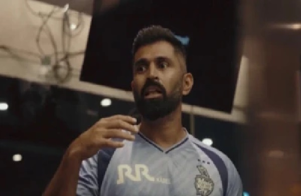 కేకేఆర్ హెడ్ కోచ్ అభిషేక్ నాయర్పై వేటు? మళ్లీ ‘బాజ్’ బాల్ మ్యాజిక్ మొదలవుతుందా? పీటర్సన్ పోస్ట్తో ప్రకంపనలు!