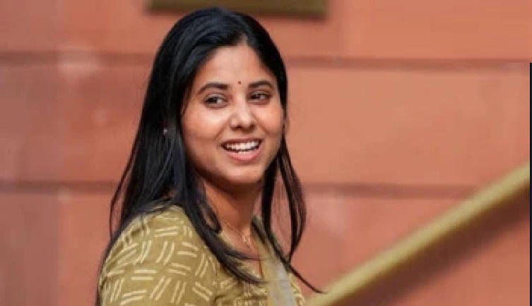 లోకల్ లాంగ్వేజ్‌లో అదిరిపోయే పంచ్.. సోషల్ మీడియాలో వైరల్ అవుతున్న వీడియో! స్పీకర్ కూడా భోజ్‌పురిలో సమాధానం ఇవ్వడంతో సభలో నవ్వులు..