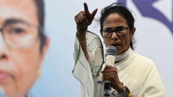 పశ్చిమ బెంగాల్: పోలింగ్ ముగిసినా ఆగని రాజకీయ పోరు; దీని వెనుక ఉన్న అసలు కథేంటి?