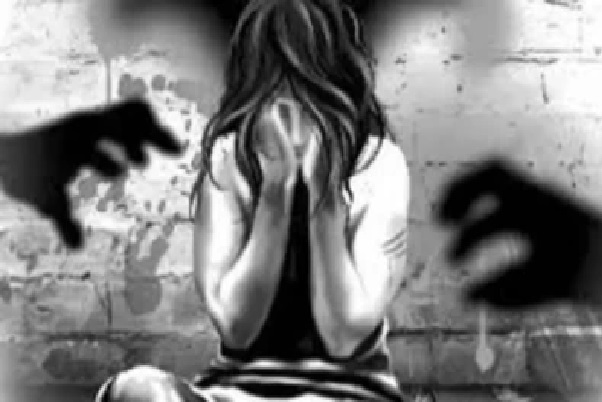 ‘ఇవాల్టి పార్టీ నా తరపున’.. మహిళా స్టాఫ్ను కాన్పూర్లోని హోటల్కు పిలిపించి నలుగురు స్నేహితులతో కలిసి మేనేజర్ అత్యాచారం; స్పృహ వచ్చాక బాధితురాలు బయటపెట్టిన నిజాలు!