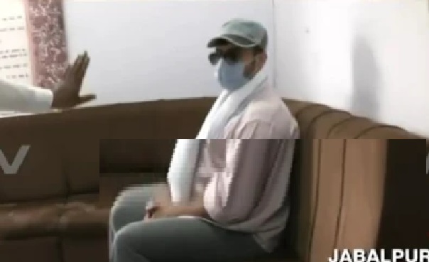 ట్విషా శర్మ భర్త సమర్థ్ అరెస్ట్: జబల్పూర్లో లొంగిపోయేందుకు ప్రయత్నించగా భోపాల్ పోలీసుల అదుపులో!