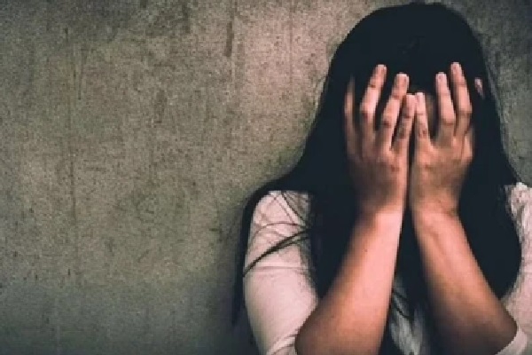 ప్రైవేట్ పార్ట్పై ఎటువంటి గాయాలు లేవు… ఢిల్లీ వర్సిటీ విద్యార్థిని గ్యాంగ్రేప్ కేసులో కొత్త మలుపు; ప్రయాణంలో నిందితుడితో సంభాషణ!