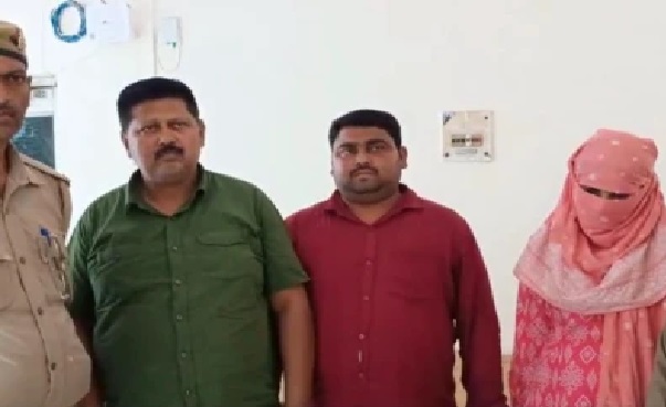 “నాకు బాబు కావాలి”… కస్టమర్గా వెళ్ళిన ఐపీఎస్ అన్షికా వర్మ, రూ. 5 లక్షలు డిమాండ్ చేసిన డాక్టర్!