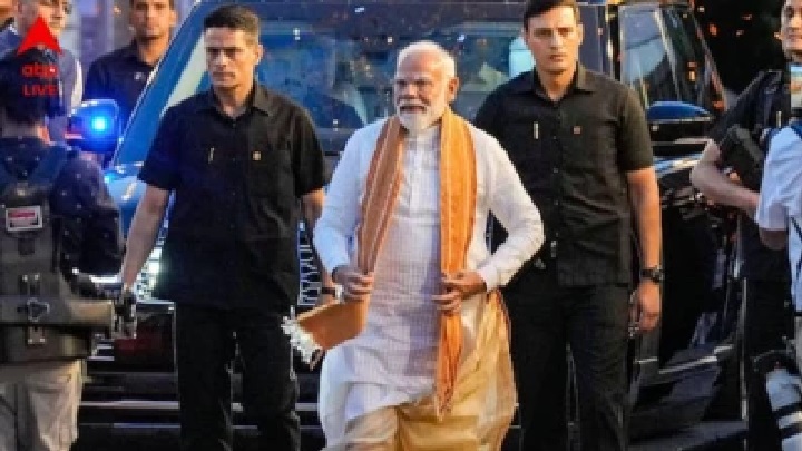 మే 9న రవీంద్రనాథ్ ఠాగూర్ జయంతి సందర్భంగా పశ్చిమ బెంగాల్లో తొలి బీజేపీ ప్రభుత్వం ప్రమాణ స్వీకారం