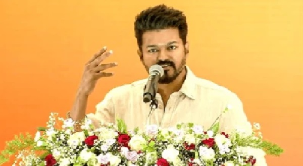 బ్రేకింగ్: AIADMK పొత్తును తిరస్కరించిన విజయ్; కాంగ్రెస్, వామపక్షాలతో ప్రభుత్వం ఏర్పాటు దాదాపు ఖాయం?!