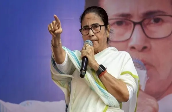 బిగ్ బ్రేకింగ్: పశ్చిమ బెంగాల్‌లో రాజకీయ సంచలనం: మంత్రివర్గాన్ని బర్తరఫ్ చేసిన గవర్నర్