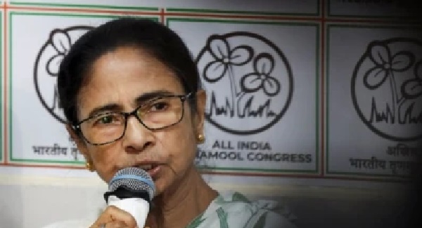 మమతా బెనర్జీ ఇక బెంగాల్ ముఖ్యమంత్రి కాదు; అసెంబ్లీని రద్దు చేసిన గవర్నర్