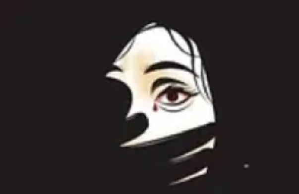 షాకింగ్: భారత్లో ప్రతి 18 నిమిషాలకు ఒక అత్యాచారం! నేరాల రేటు తగ్గుతున్నా కలవరపెడుతున్న NCRB నివేదిక