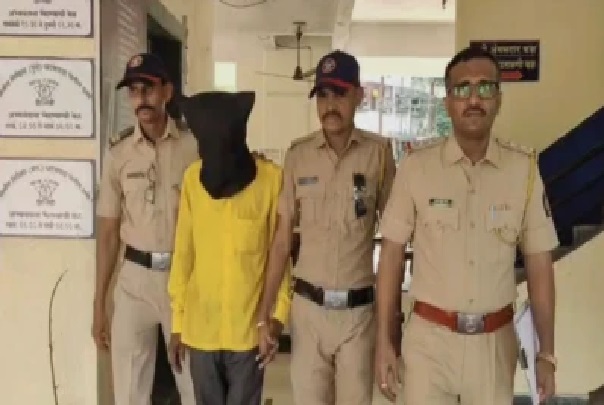 కళ్యాణ్: తల్లిని బయటకు పంపి, బాలికను అసభ్యకర దుస్తుల్లో కూర్చోబెట్టి.. నకిలీ బాబా ఘాతుకం
