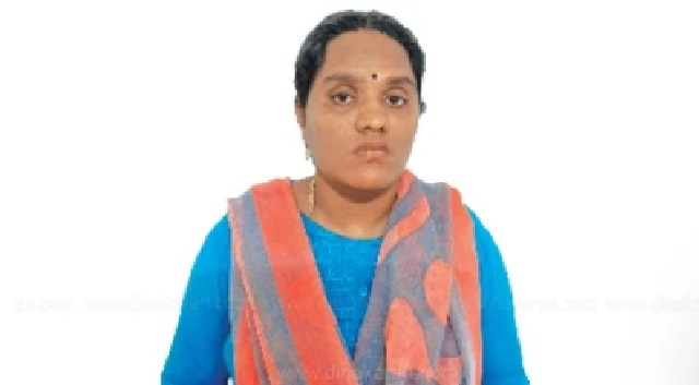 తెల్లవారుజామున ప్రియుడి ఇంటికి వెళ్లిన మాజీ ఎస్సై కుమార్తె హత్య.. కళ్ళముందే చంపేసి పాతిపెట్టిన భార్య…