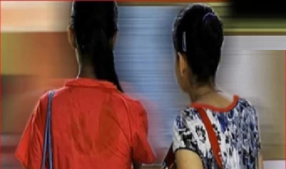 ‘నేను పెళ్లి చేసుకుంటే నా స్నేహితురాలినే చేసుకుంటా..’ యూపీలో ఇద్దరు అమ్మాయిల వింత ప్రేమకథ.. వారి పట్టుదలకు తలొగ్గిన కుటుంబాలు!