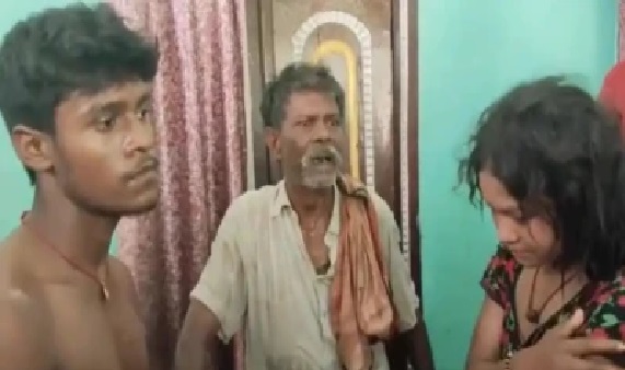 అర్ధరాత్రి రహస్య భేటీ! అక్రమ సంబంధం వల్ల సొంత చిన్నమ్మనే వివాహం చేసుకున్న మనుమడు.. ఆ తాత చేసిన పని ఏంటో చూడండి!