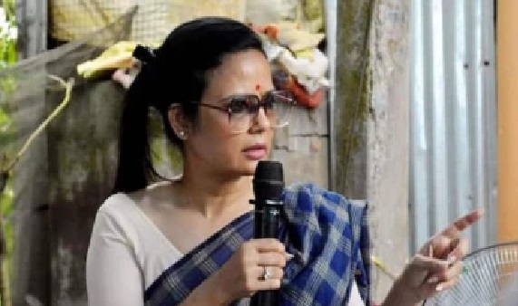 టీఎంసీలో మహాయుద్ధం! తిరుగుబాటుదారులపై మండిపడ్డ మహువా మొయిత్రా.. “మమతా బెనర్జీ పేరుతోనే వాళ్లు ఎదిగారు”