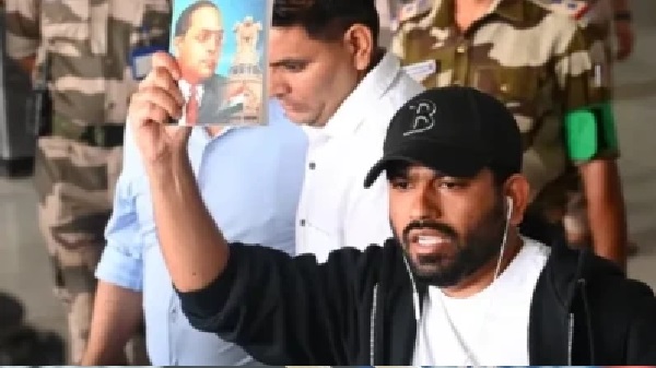 జంతర్ మంతర్ వద్ద ‘కాక్రోచ్ జనతా పార్టీ’ నిరసన.. పాల్గొననున్న వ్యవస్థాపకుడు అభిజీత్ దిప్కే!
