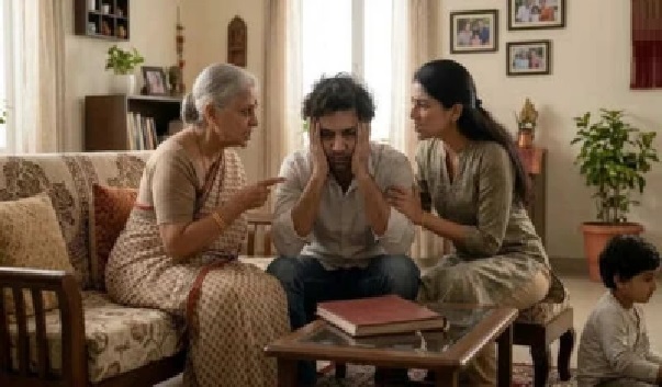 ఇంట్లో రోజూ గొడవలు అవుతున్నాయా? అమ్మను, భార్యను దగ్గర చేయడానికి ఈ పనులు చేయండి