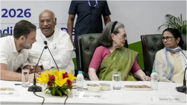 90 నిమిషాల పాటు సాగిన సమావేశం.. రాహుల్ గాంధీ నాయకత్వాన్ని మమత అంగీకరిస్తారా? కాంగ్రెస్ వ్యూహాత్మక అడుగులు!